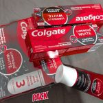 Colgate Luminous White Creme Dental Clareador Carvão Ativado 70g 3 unidades